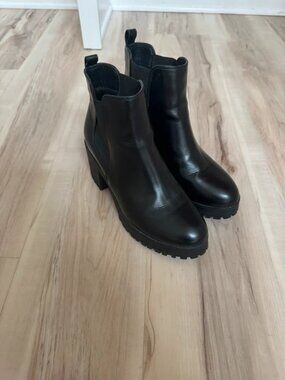 Black boots